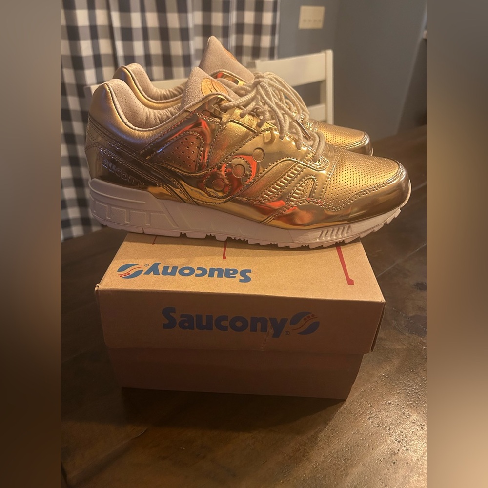 Saucony Grid SD Rose Gold Premium Size: 10.5